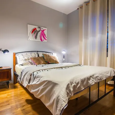 Apartment With Pool 992 Pula