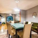 Apartment With Pool 992 *